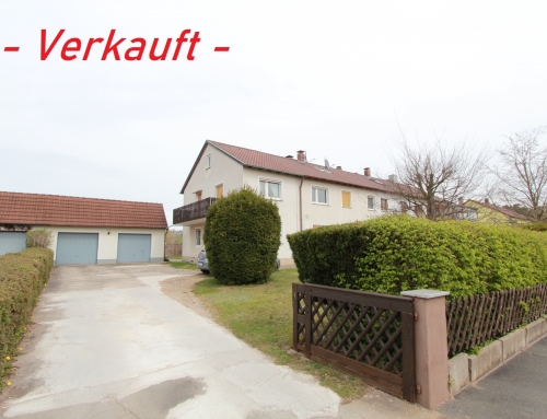 **Zweifamilienhaus mit großen Garten, Balkon & Terrasse in sehr ruhiger Lage von Oberasbach**